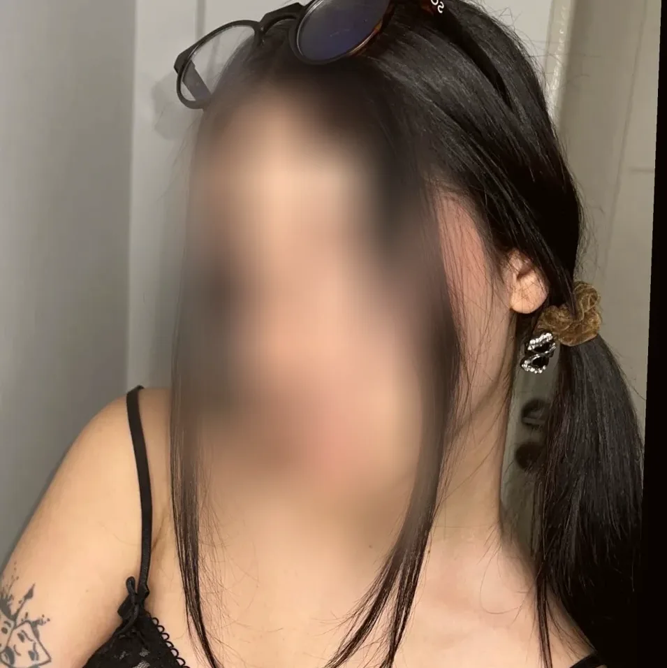 Charlotte, 22