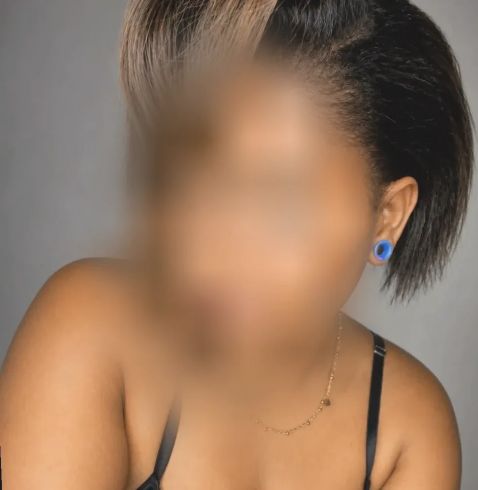 Marlene, 29
